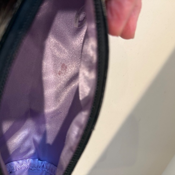 Adorable Liz Claiborne Lined ZIP Charm Bracelet Wristlet - Picture 7 of 9